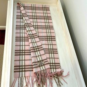 Burberry London Scarf - Pink